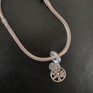 Pandora Charm - Family Tree with 3 Gold Leaves